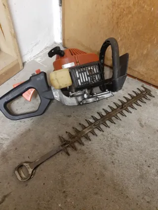 Tagliasiepi Hitachi Koki a scoppio