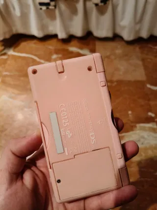 Nintendo DS Rosa + 5 Juegos