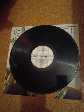 Vinili mai usati, prezzo da negoziare