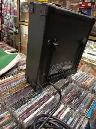 Amplificador Guitarra Zipy GA10 Negro