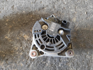 Alternador 8200356669 Renault Megane II CC (