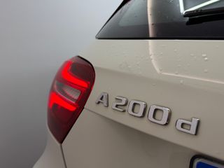 Mercedes-Benz Clase A A 200 d AMG Line