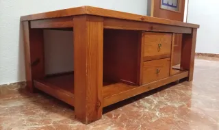 Mesa baja salón madera natural