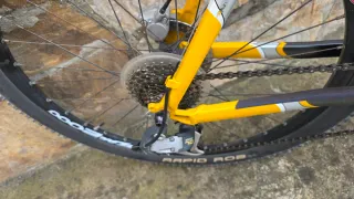 Bicicleta MTB Giant 860 ATX