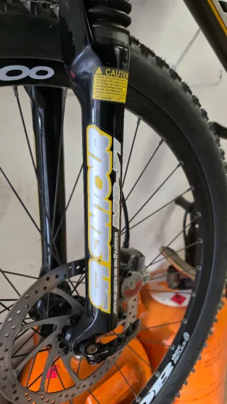 Bicicleta MTB Giant 860 ATX