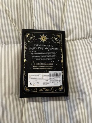 Libro BLACK BIRD ACADEMY Muerte a la oscuridad