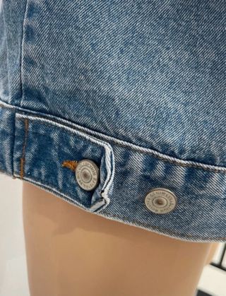 Cazadora vaquera Bershka