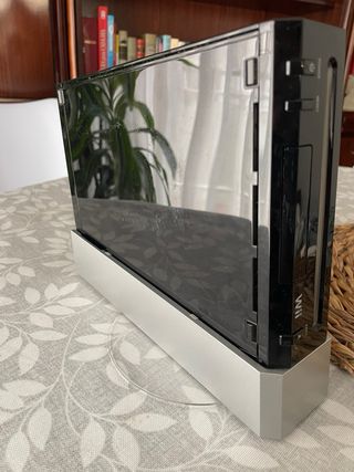 Nintendo Wii Completa con Mandos