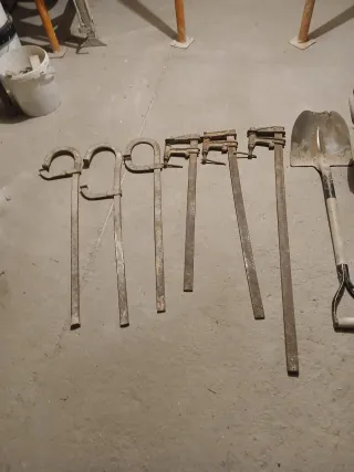 Lote gatos carpintero/encofrador