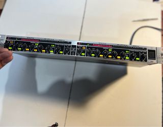 Procesador Behringer Autocom Pro XL MDX1600