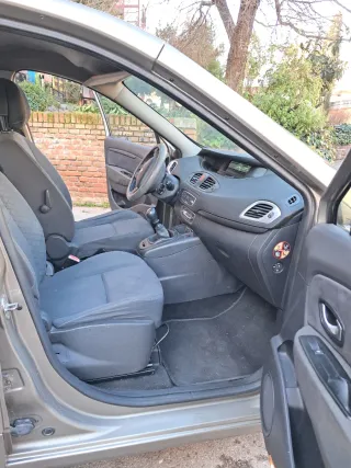 Renault Scenic 2010 1.6 dci