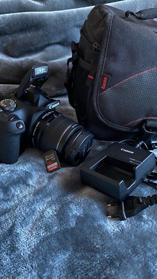 Canon EOS 2000D como nueva