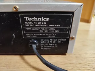 Amplificador Technics SU-Z22 Plata