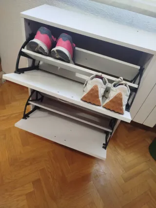 Zapatero blanco diseño moderno