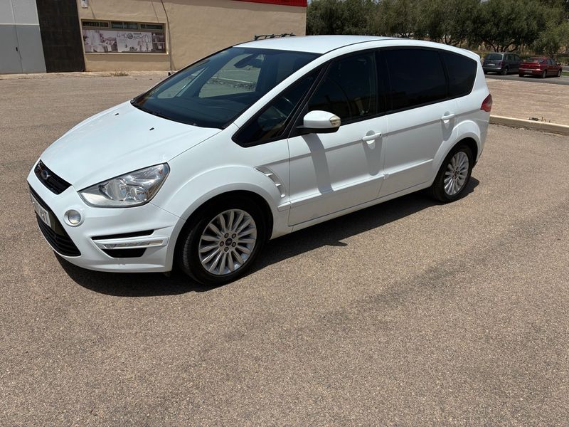 Ford S-MAX 2014 - foto 1