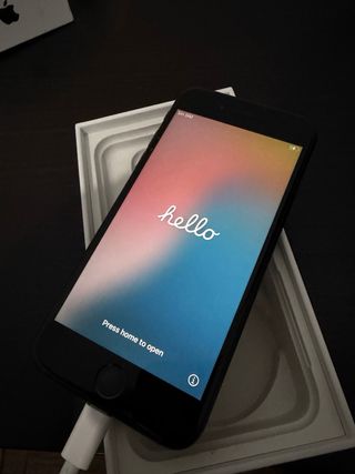 iPhone SE 2da Gen Negro