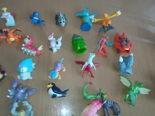 Lote Figuras Pokémon