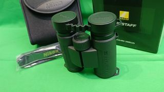 Prismáticos Nikon Prostaff P3 10x30