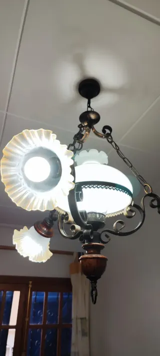 Lámpara rústica porcelana y metal