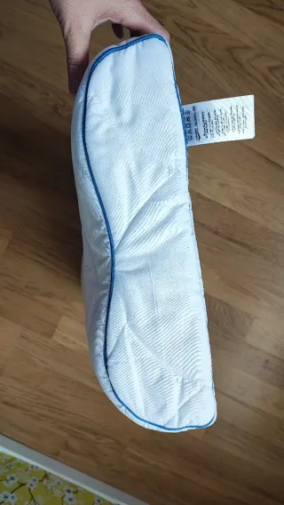 Almohada viscoelástica ergonómica