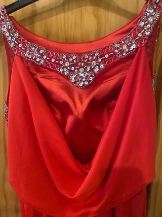 Vestido de fiesta rojo