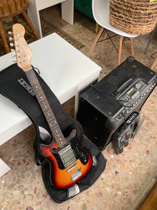 Guitarra Eléctrica y Amplificador Line 6