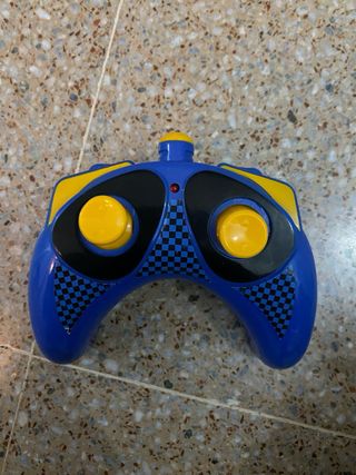 Coche RC Azul y Amarillo con Mando
