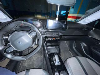 Peugeot 208 GT-Line Automático EAT8 - 2022