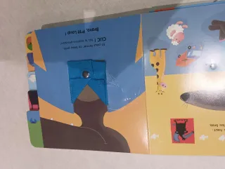 P'tit Loup apprend à s'habiller Livre avec bout...