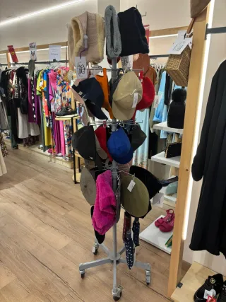 Expositor giratorio para tienda.