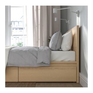 Cama Ikea MALM 140x200. 200€ Colchon 140x200. 80€