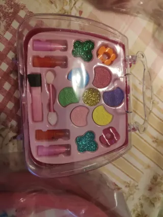 Mochila Doc McStuffins con set maquillaje y pulser