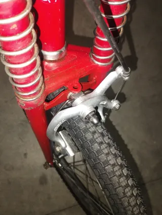 Bicicleta Bicicross BH Roja