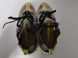 Zapatillas Nike  modelo React Element 87 Talla 43.