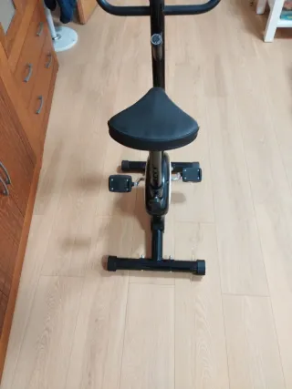 Bicicleta estática negra