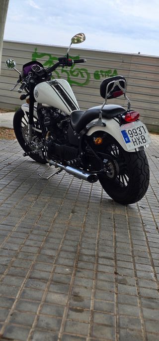 Leonart Daytona 350 Cruiser Negra y Blanca