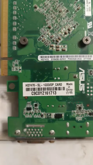 ATI Radeon HD 7470/ RAM Kingston 4gb dd3