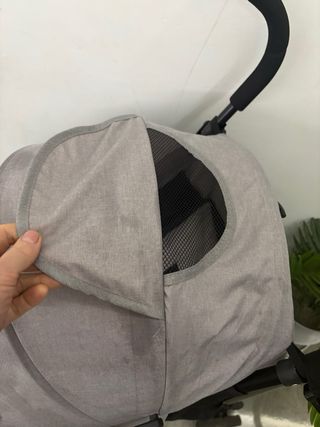 Carro de bebé tipo bastón gris