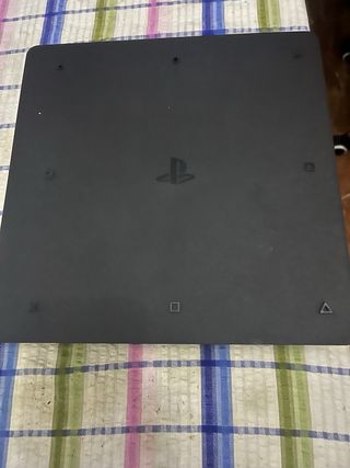 PS4 Slim 1TB + Hen + Mando de regalo
