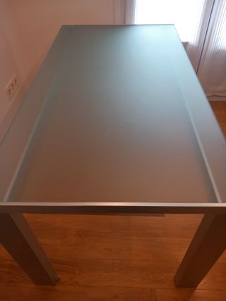 Mesa escritorio cristal y aluminio