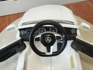 COCHE BATERIA ELÉCTRICO Mercedes GLA 45 AMG
