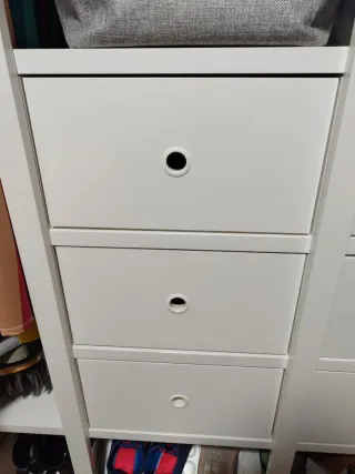 Armario blanco con zapatero gama ELVARLI (IKEA)