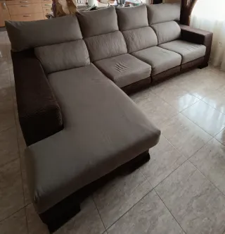 Sofá Chaiselongue Beige y Marrón