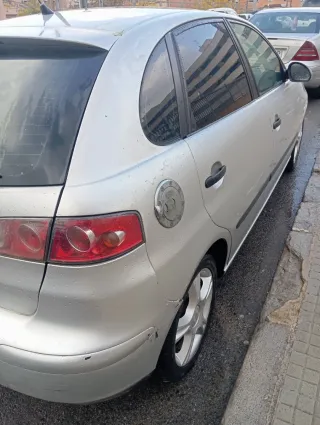 SEAT Ibiza 2004