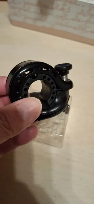 Timbre de bicicleta negro