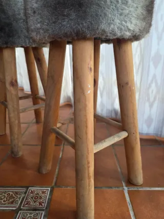 Taburetes vintage tela y madera