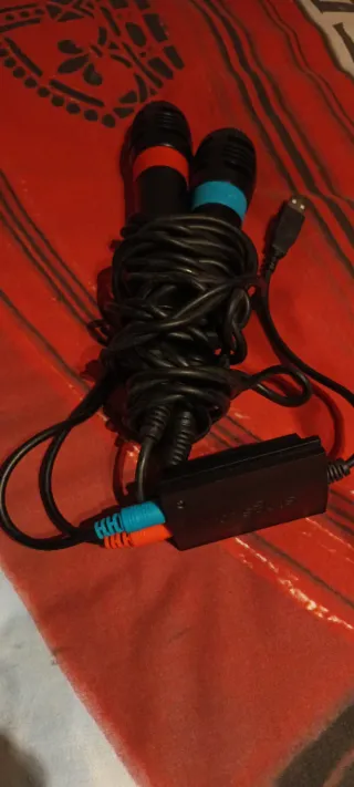 PS2 Slim Negra + Caja + juegos y accesorios