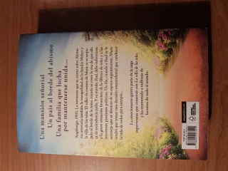 Tormenta en la villa de las telas / Storm in th...