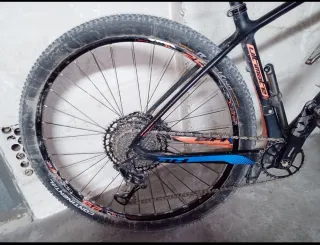 Bicicleta Montaña BH Ultimate RC