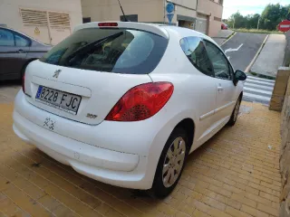 Peugeot 207 2007